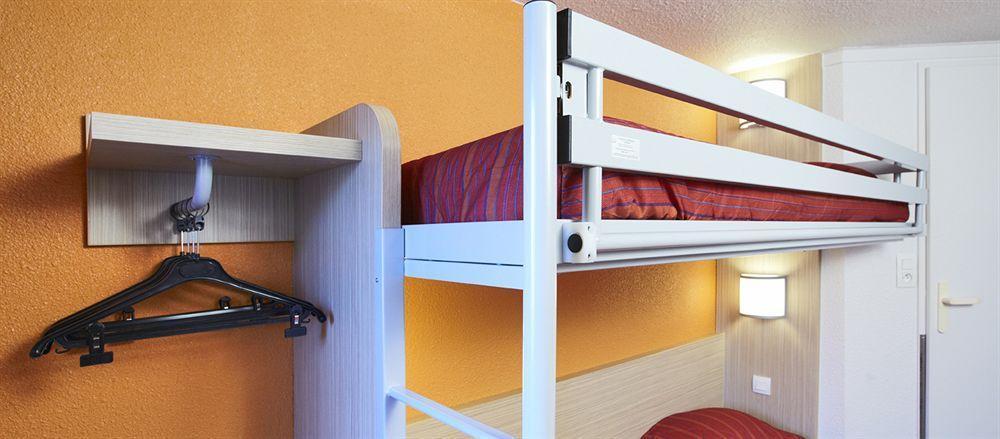 ホテル プレミア クラッセ モントルイユ エクステリア 写真 A bunk bed